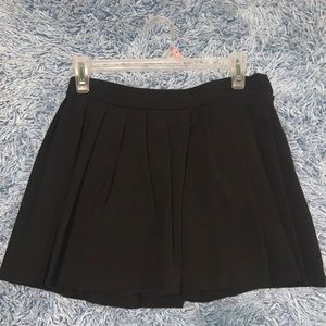 Black skirt